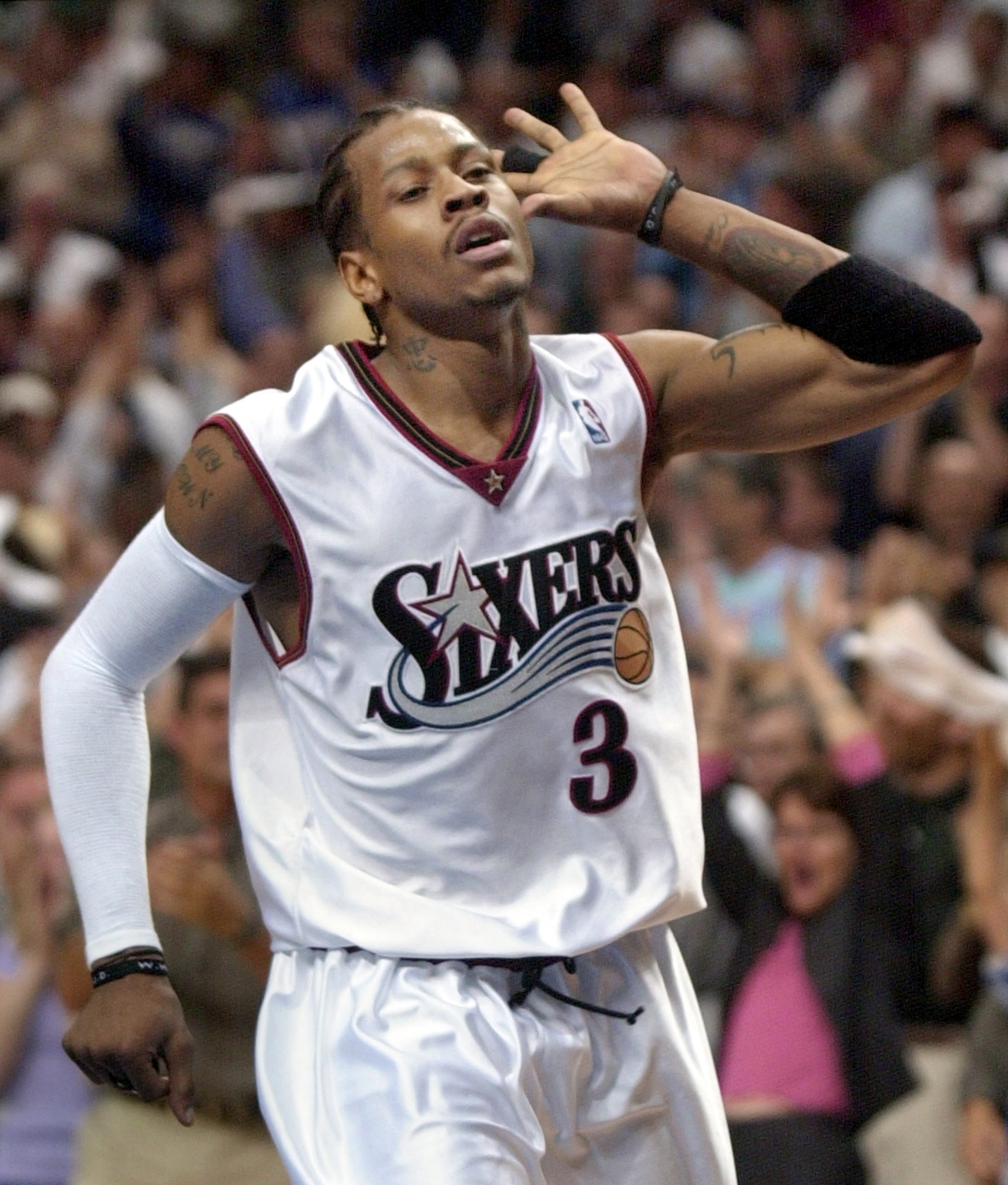 开云注册网址-场均20+没哨子？09双雄同届不同命 詹杜科接近 现役多人笑而不语