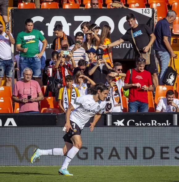 将近4个月后再上阵 卡瓦尼完成个人西甲首秀！