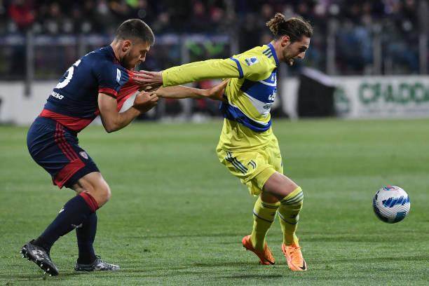 梁熙明：尤文更衣室暗流涌动，大换血并不包治百病